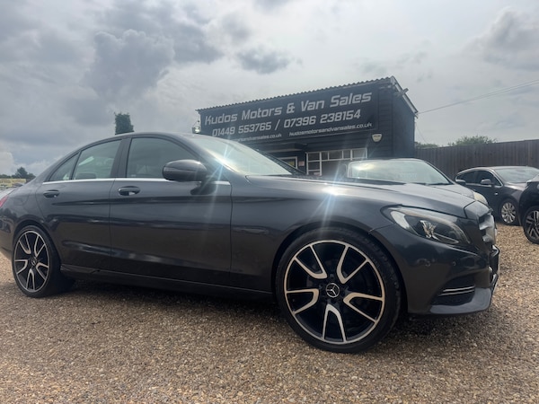 Used Mercedes-Benz C Class 2016 for sale - 75266373: Photo 2