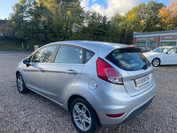 Used Ford Fiesta 2014 for sale - 76445592: Photo