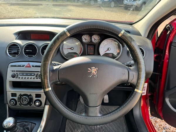 Used Peugeot 308 2010 for sale - 74593781: Photo 17
