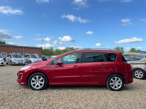 Used Peugeot 308 2010 for sale - 74593781: Photo 9