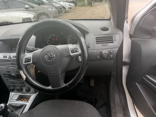 Used Vauxhall Astra Van 2013 for sale - 76165186: Photo 9