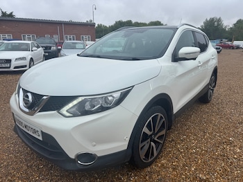 Used Nissan Qashqai 2014 for sale - 75349005: Photo