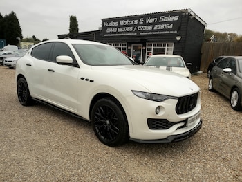 Used Maserati Levante 2020 for sale - 76305301: Photo