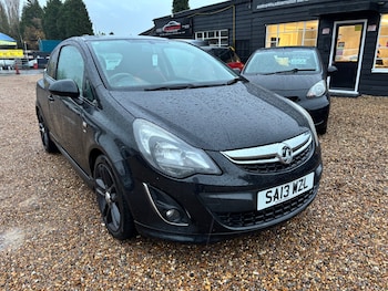 Vauxhall - Corsa