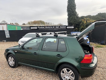 Used Volkswagen Golf 2003 for sale - 76495761: Photo