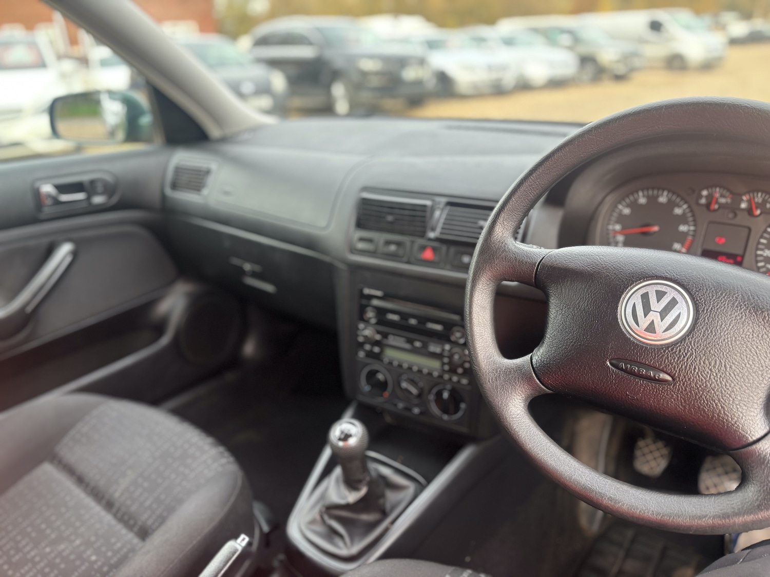 Used Volkswagen Golf 2003 for sale - 76495761: Photo 5