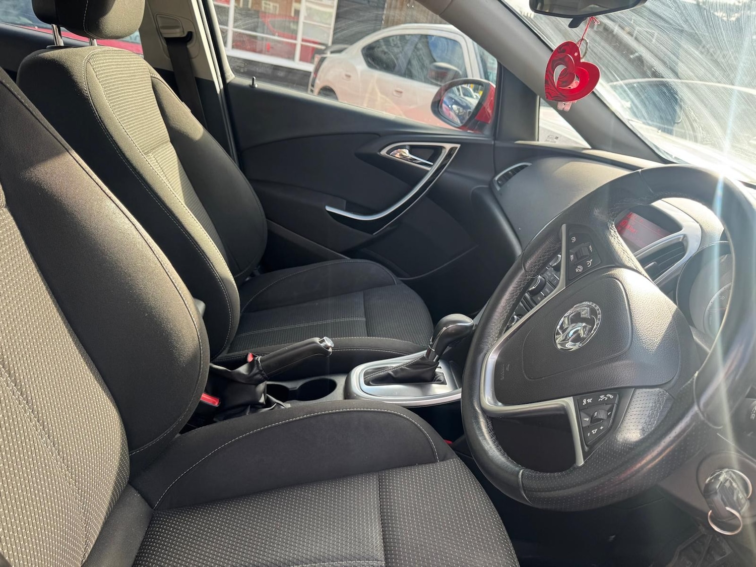 Used Vauxhall Astra 2013 for sale - 76364385: Photo 24