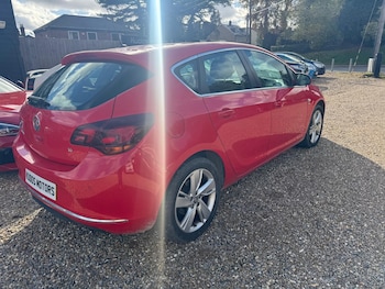 Used Vauxhall Astra 2013 for sale - 76364385: Photo