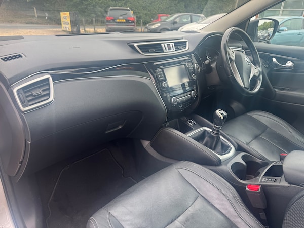 Used Nissan Qashqai 2015 for sale - 75567827: Photo 12
