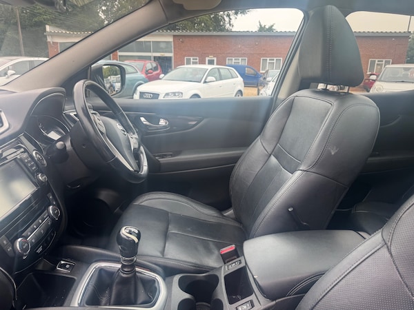 Used Nissan Qashqai 2015 for sale - 75567827: Photo 16
