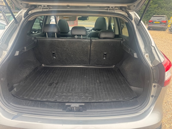 Used Nissan Qashqai 2015 for sale - 75567827: Photo 20