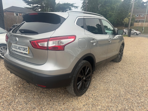 Used Nissan Qashqai 2015 for sale - 75567827: Photo 8