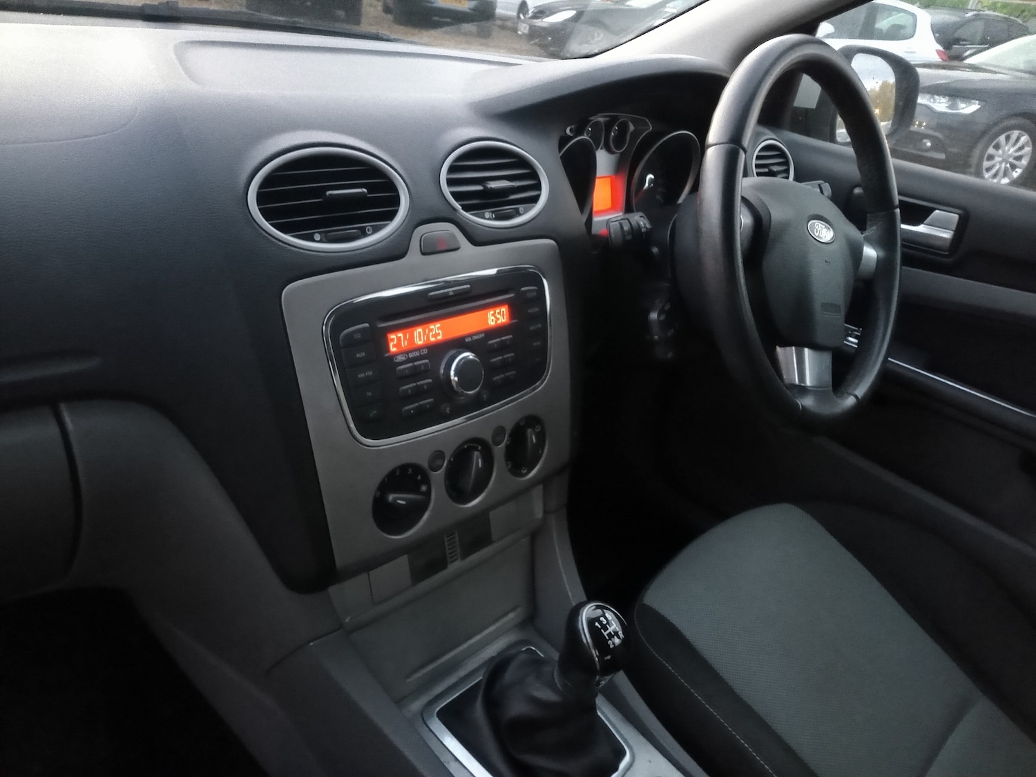 Used Ford Focus 2011 for sale - 76386844: Photo 14