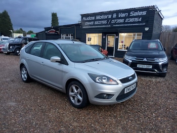 2011 (60) - 1.6 Zetec Hatchback 5dr Petrol Manual (161 g/km 99 bhp)