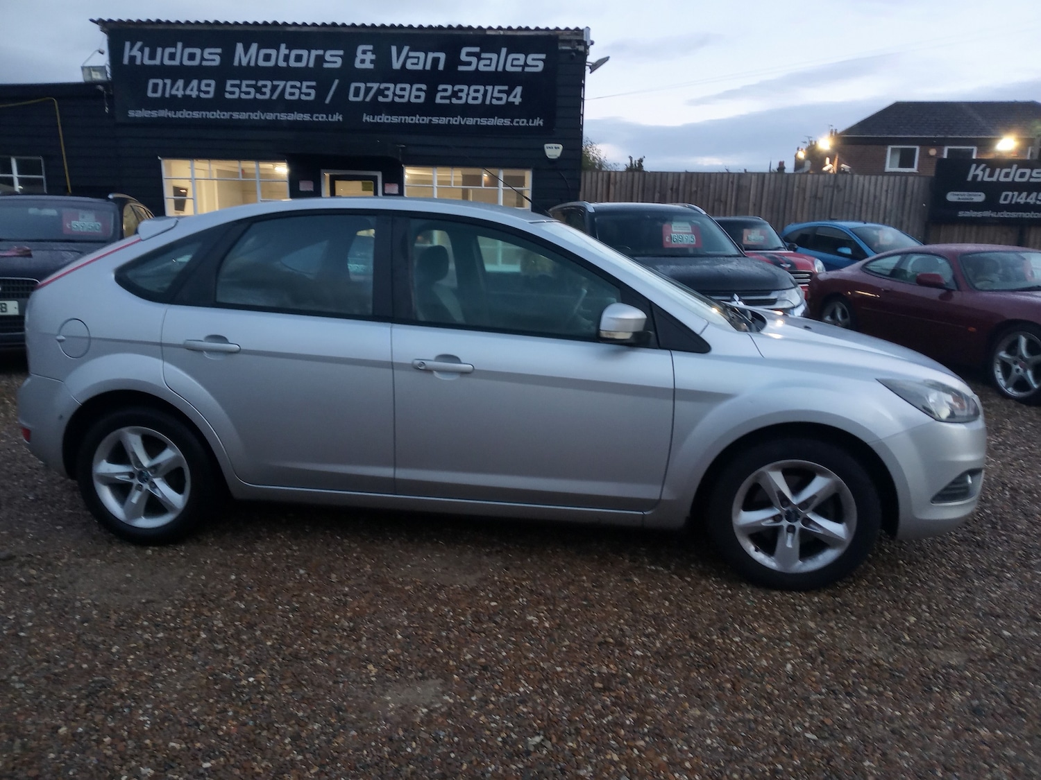 Used Ford Focus 2011 for sale - 76386844: Photo 3