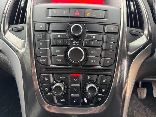 Used Vauxhall Astra 2011 for sale - 74356726: Photo 13