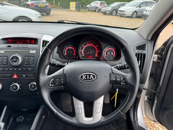 Used Kia Ceed 2012 for sale - 74130285: Photo 14
