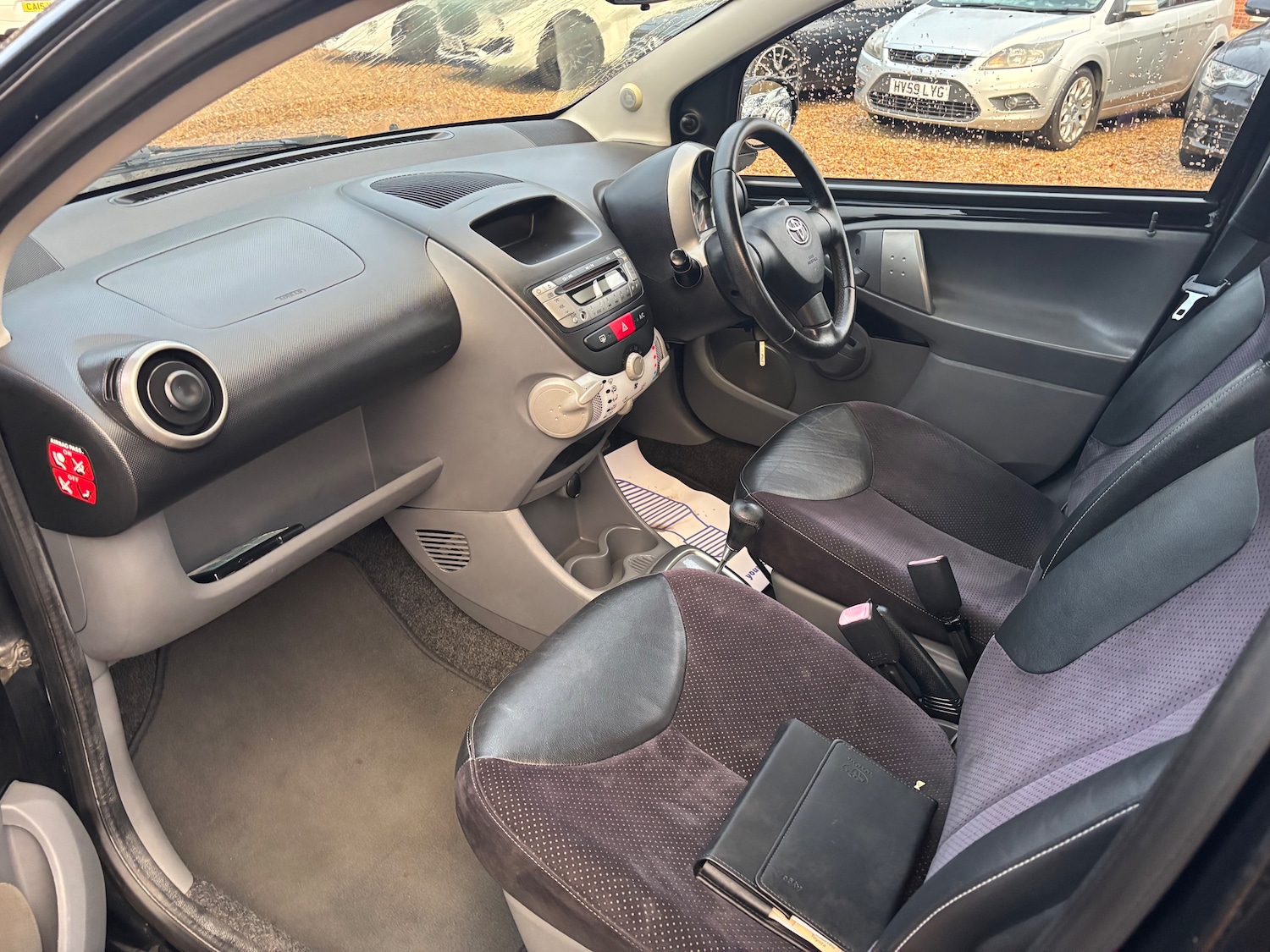 Used Toyota AYGO 2009 for sale - 76663114: Photo 8