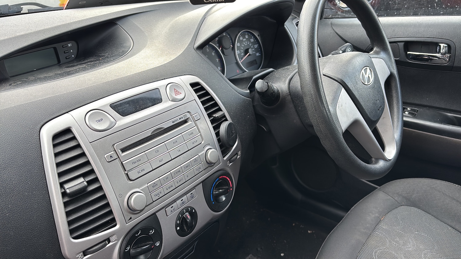 Used Hyundai i20 2011 for sale - 76660199: Photo 5