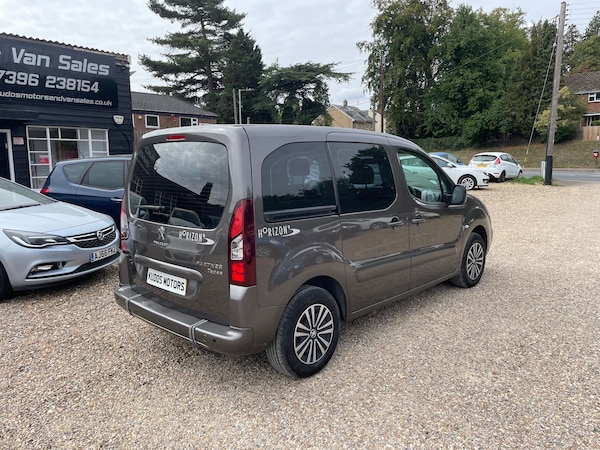 Used Peugeot Partner Tepee 2015 for sale - 75567854: Photo 20