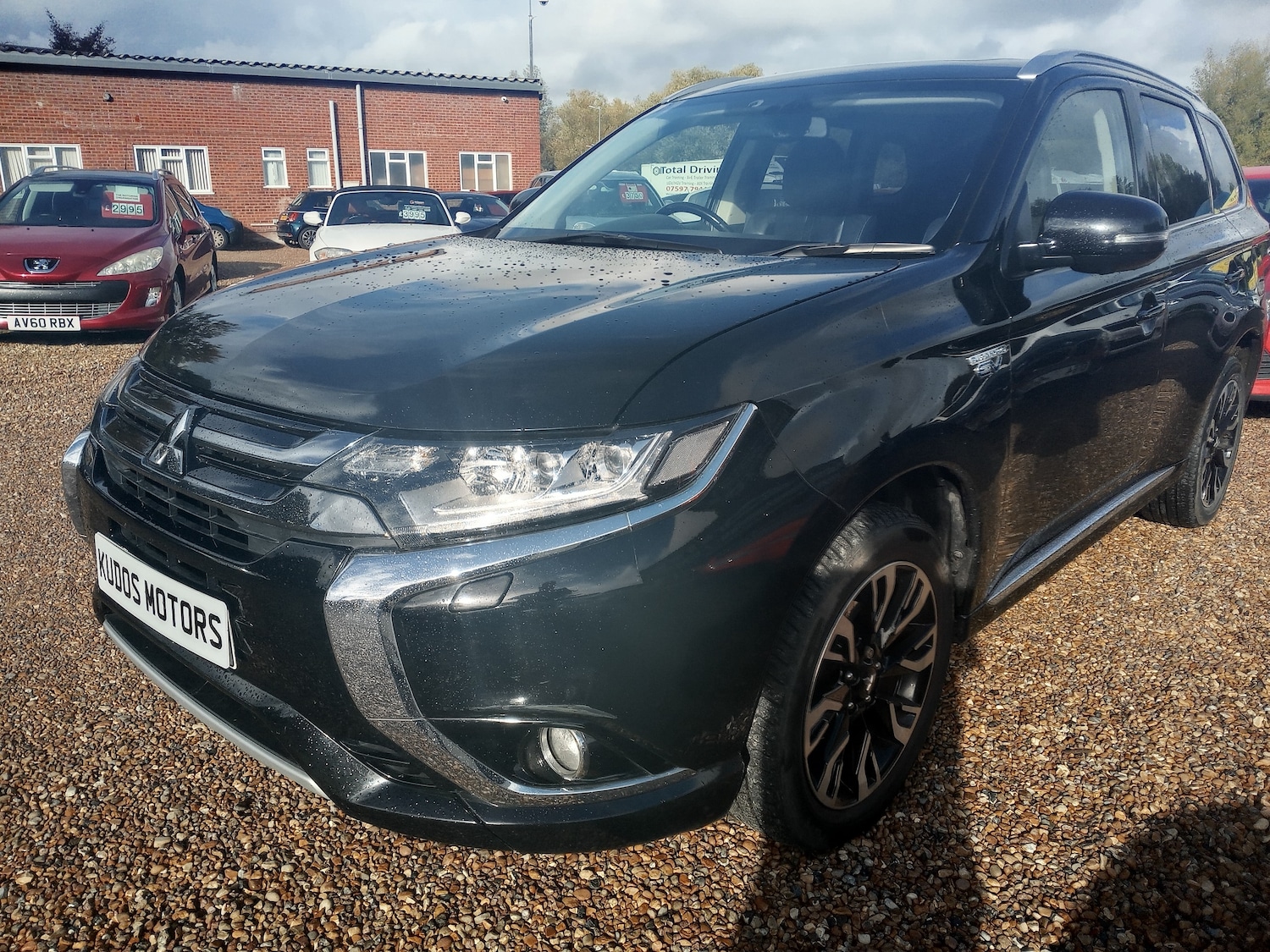 Used Mitsubishi Outlander 2015 for sale - 76324507: Photo 4