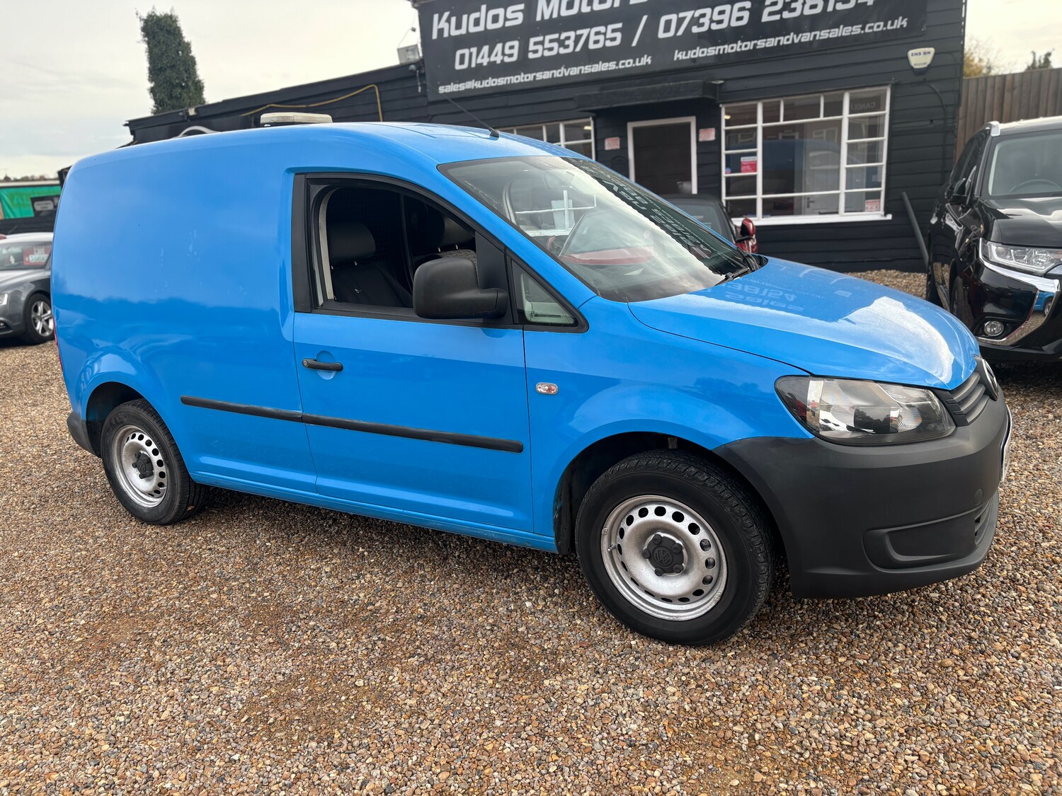 Used Volkswagen Caddy 2011 for sale - 76495769: Photo 3