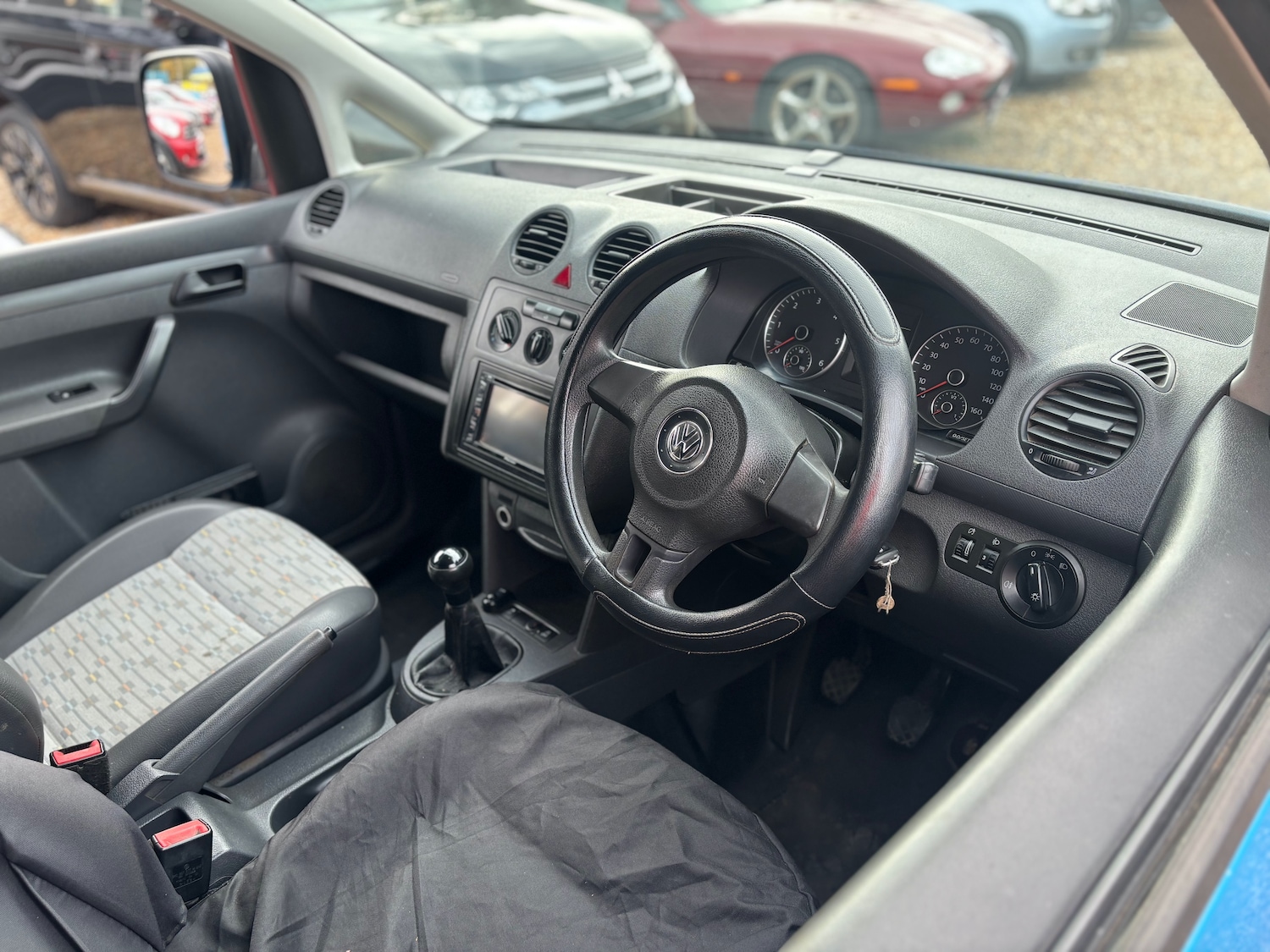 Used Volkswagen Caddy 2011 for sale - 76495769: Photo 4