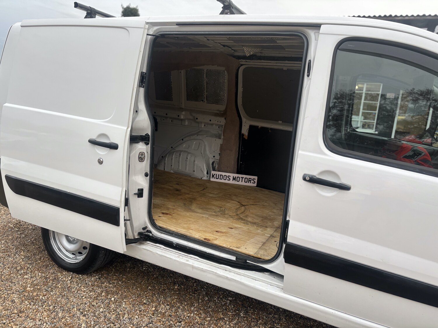 Used Citroen Dispatch 2015 for sale - 76495773: Photo 8