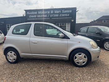 Used Toyota Yaris 2005 for sale - 76352966: Photo