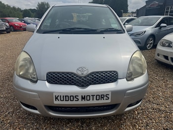 Used Toyota Yaris 2005 for sale - 76352966: Photo