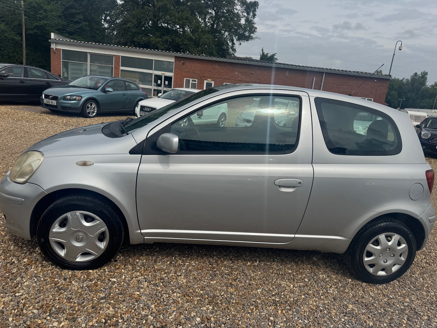 Used Toyota Yaris 2005 for sale - 76352966: Photo 5