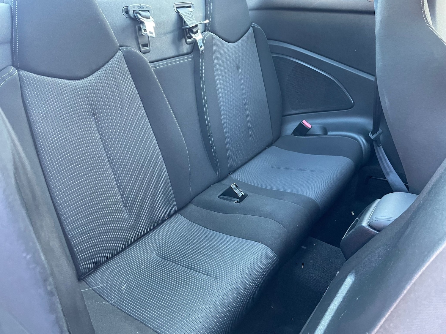 Used Peugeot RCZ 2011 for sale - 76526909: Photo 10