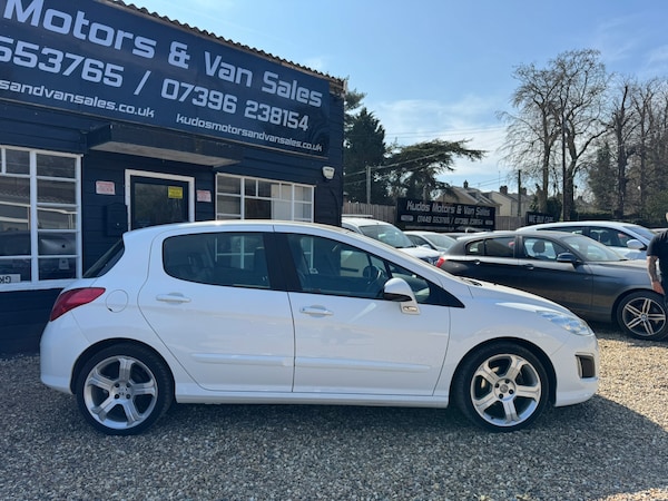 Used Peugeot 308 2013 for sale - 74225222: Photo 2