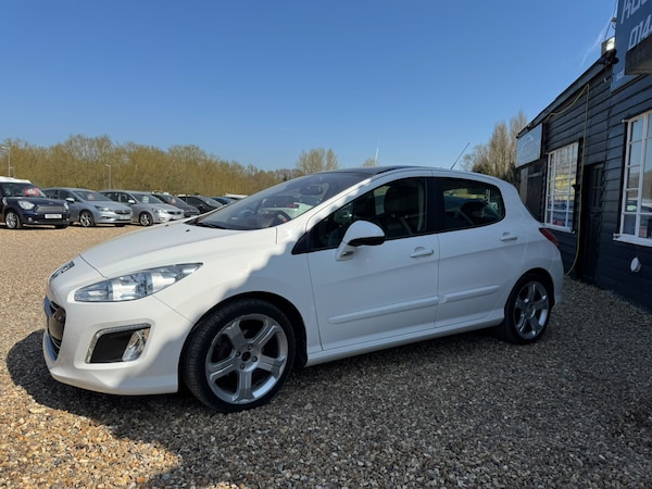 Used Peugeot 308 2013 for sale - 74225222: Photo 5