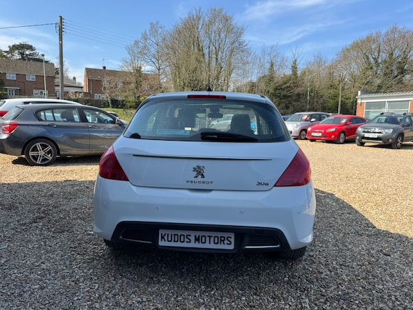Used Peugeot 308 2013 for sale - 74225222: Photo 6