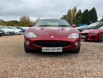 Used Jaguar XKR 2000 for sale - 76251924: Photo