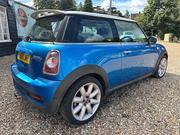 Used MINI Hatch 2010 for sale - 75489734: Photo 7