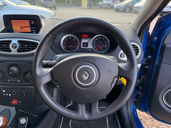 Used Renault Clio 2010 for sale - 75006356: Photo 10