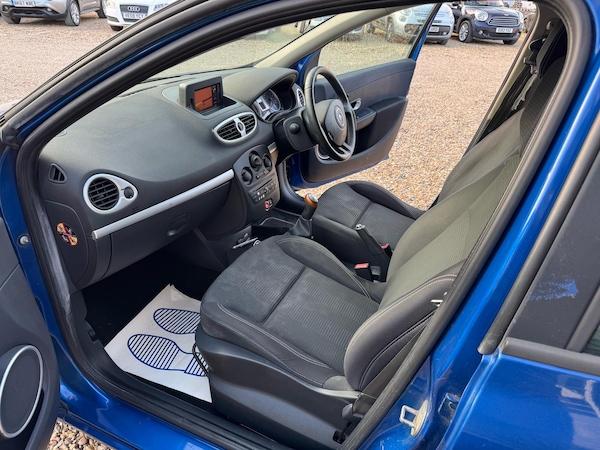 Used Renault Clio 2010 for sale - 75006356: Photo 14