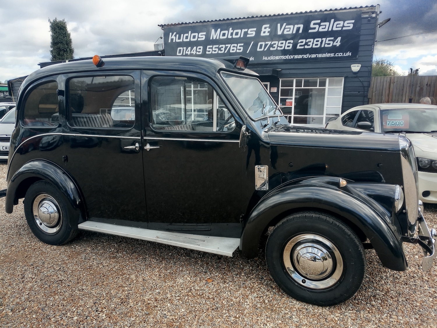 Used Austin 1100 1960 for sale - 76251918: Photo 9