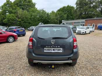 Used Dacia Duster 2017 for sale - 74130265: Photo