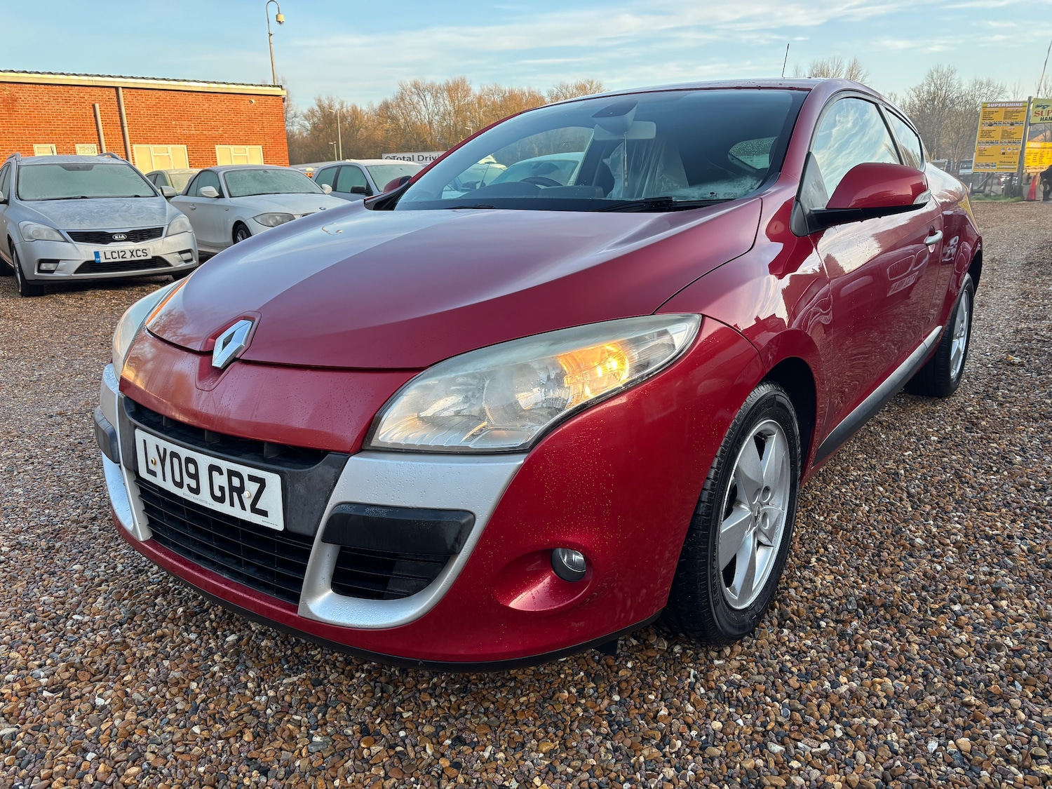 Used Renault Megane 2009 for sale - 76836549: Photo 2