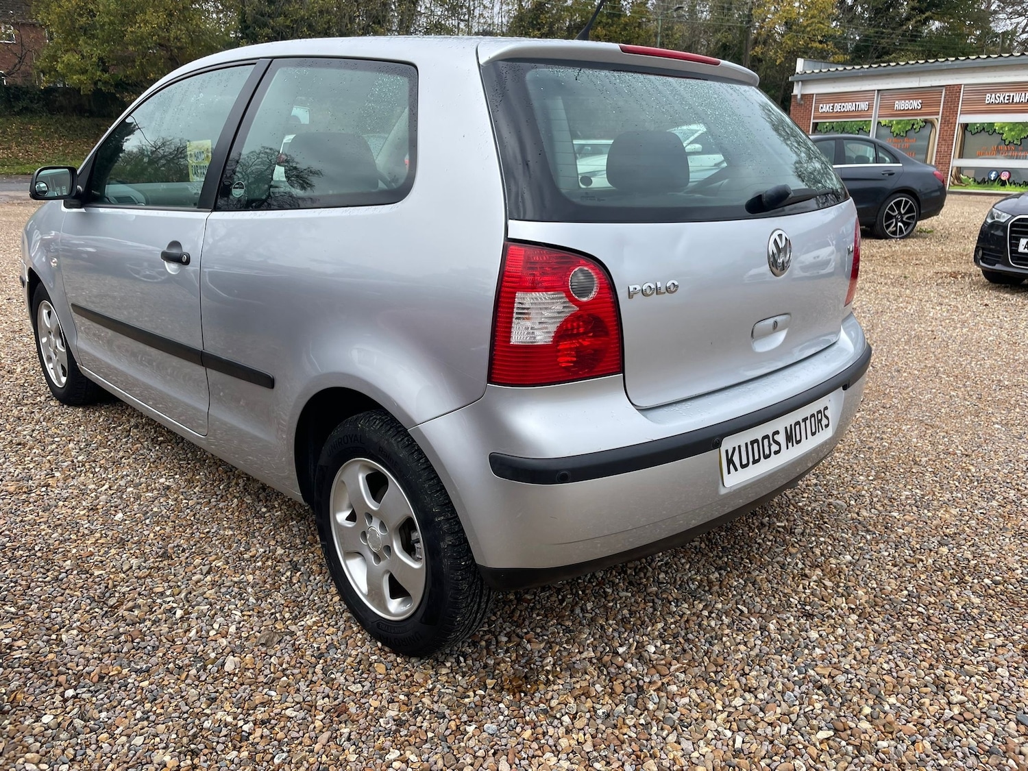 Used Volkswagen Polo 2003 for sale - 76595683: Photo 4