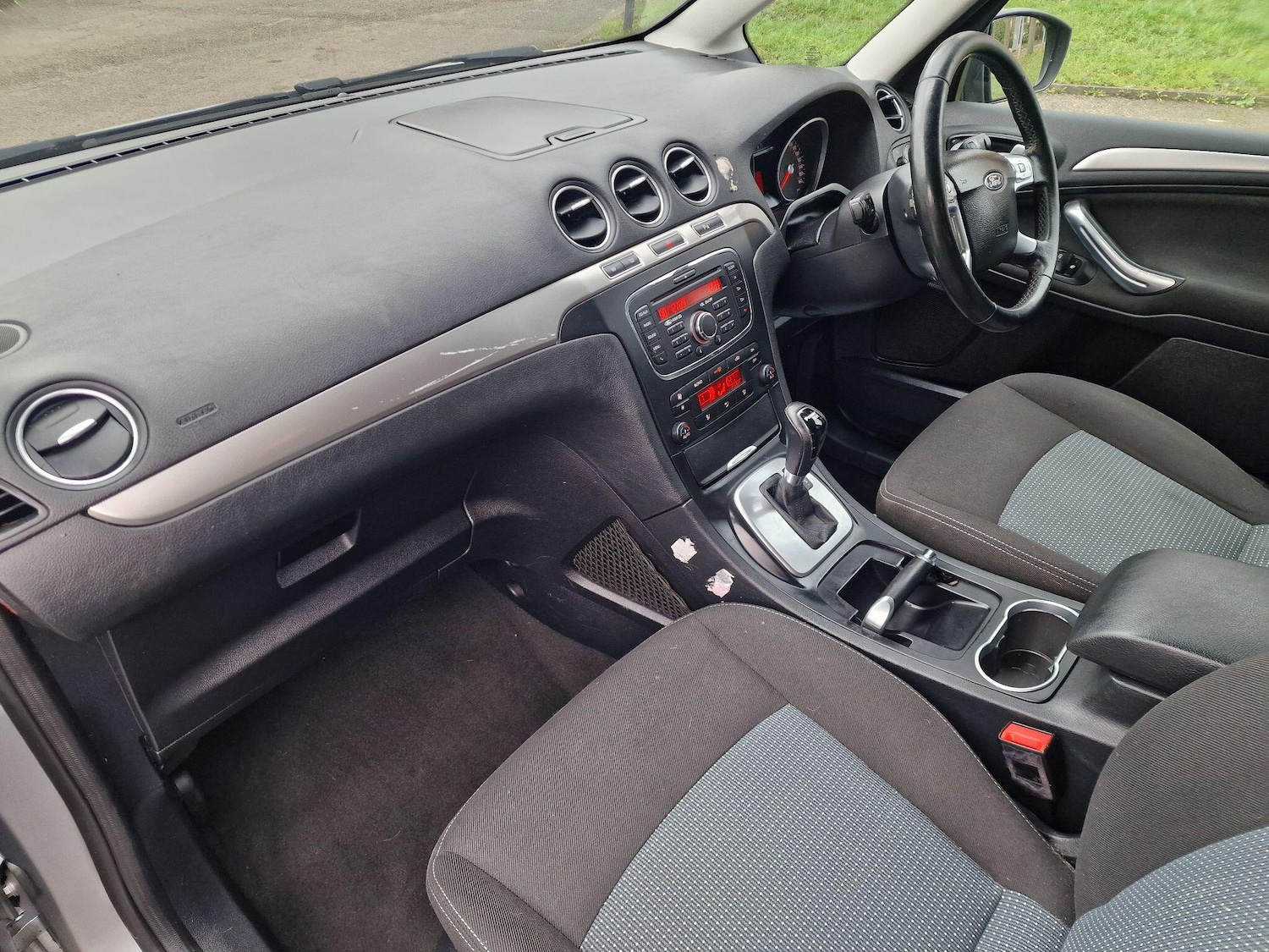 Used Ford Galaxy for sale - 77671080: Photo 26