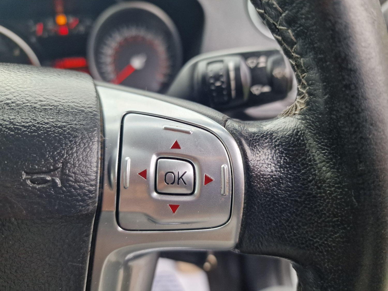 Used Ford Galaxy for sale - 77671080: Photo 31