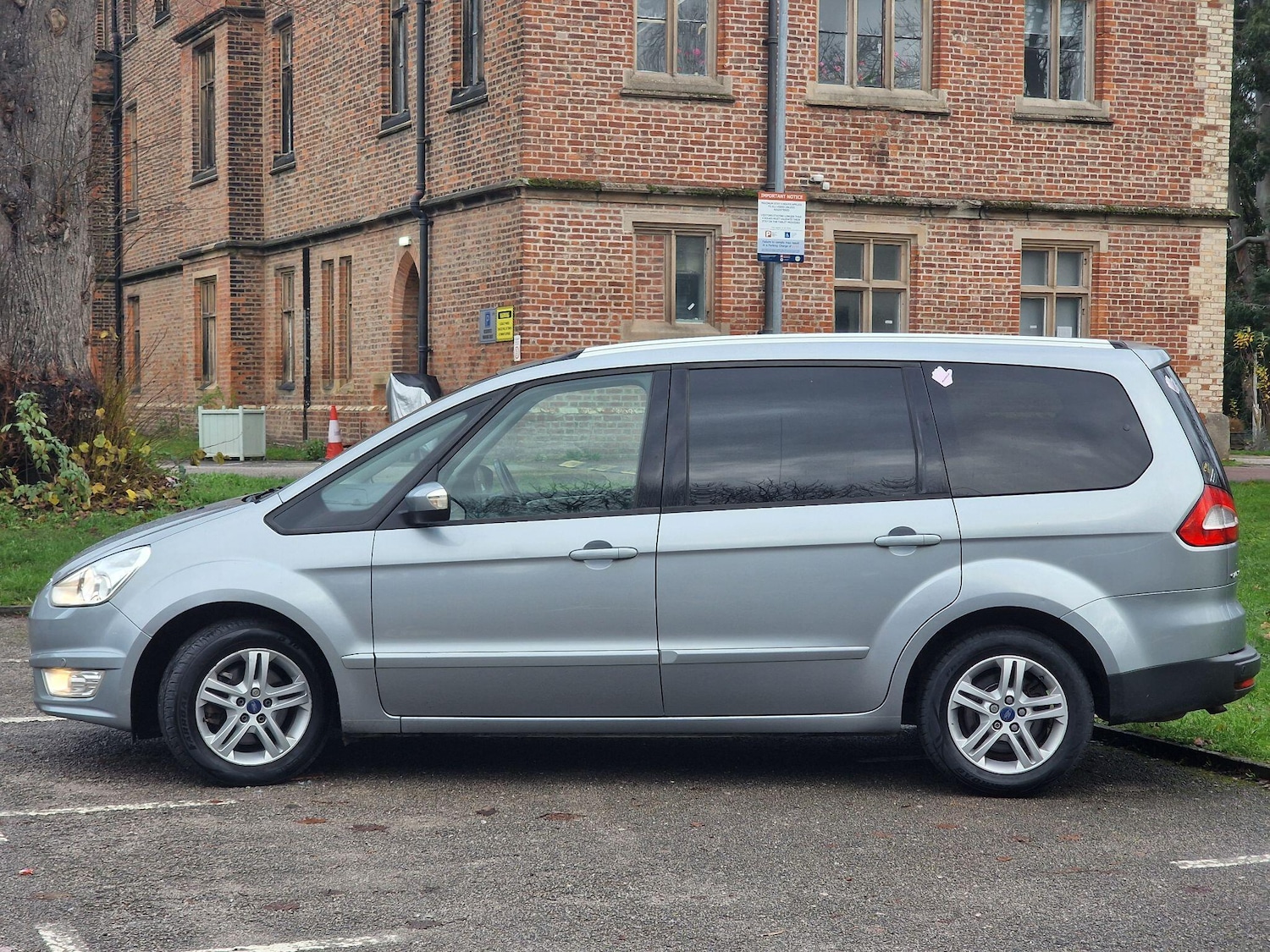 Used Ford Galaxy for sale - 77671080: Photo 4