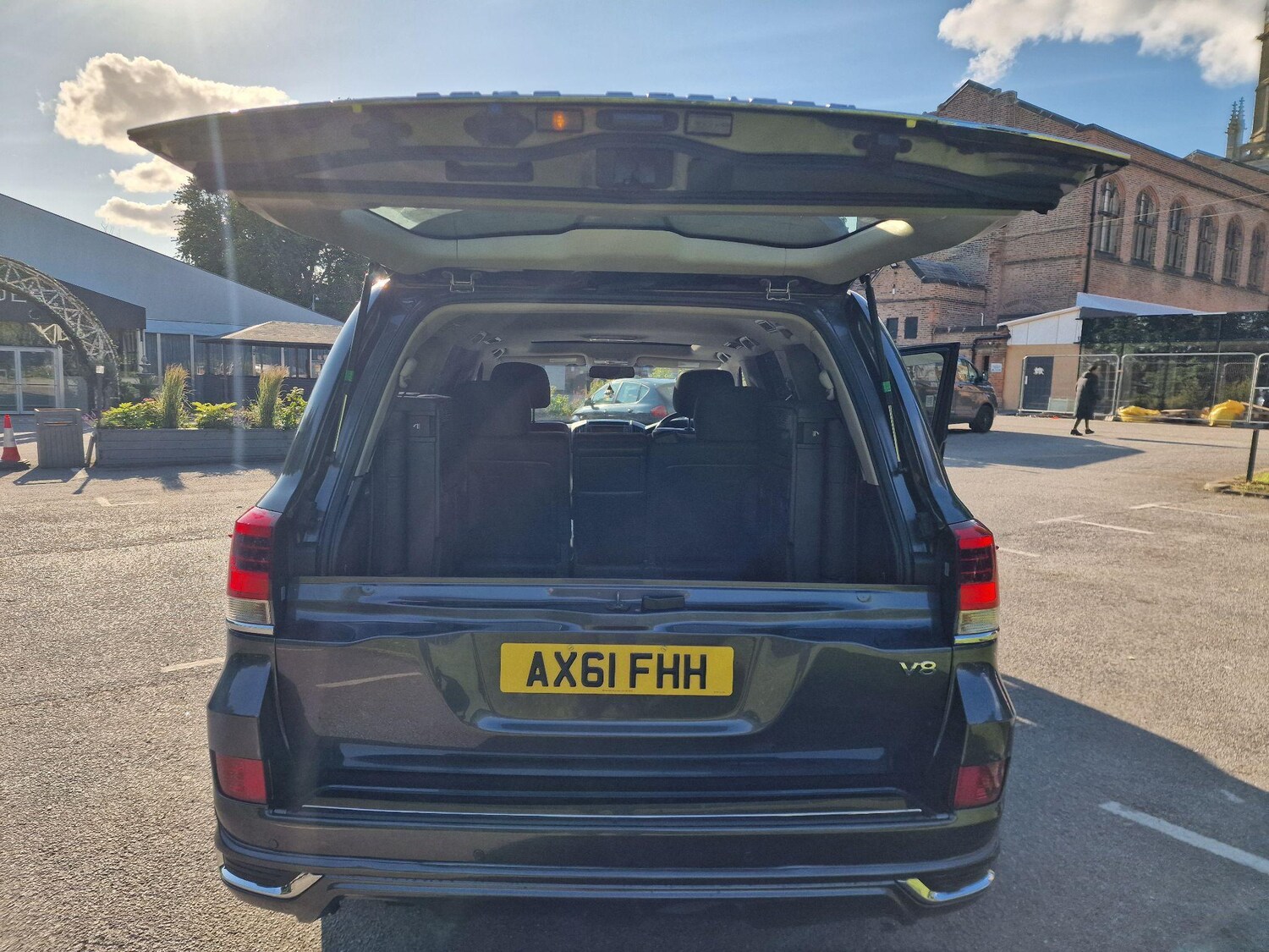 Used Toyota Land Cruiser 2011 for sale - 77671384: Photo 22