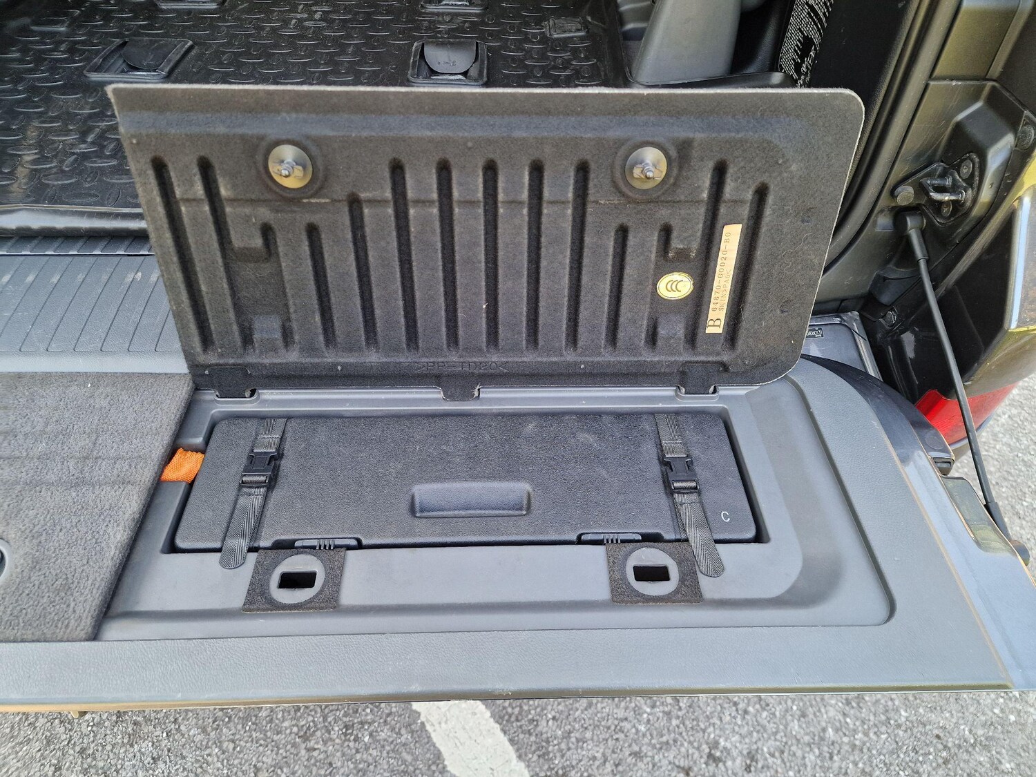 Used Toyota Land Cruiser 2011 for sale - 77671384: Photo 24