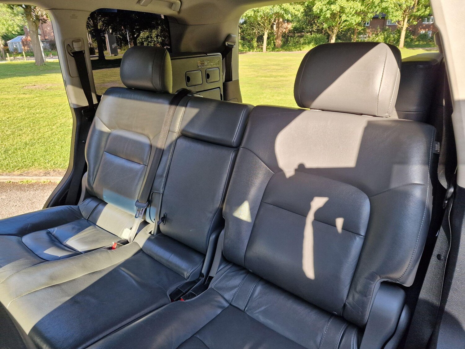 Used Toyota Land Cruiser 2011 for sale - 77671384: Photo 41