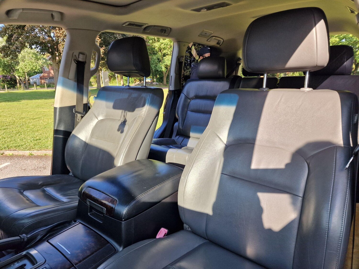 Used Toyota Land Cruiser 2011 for sale - 77671384: Photo 51